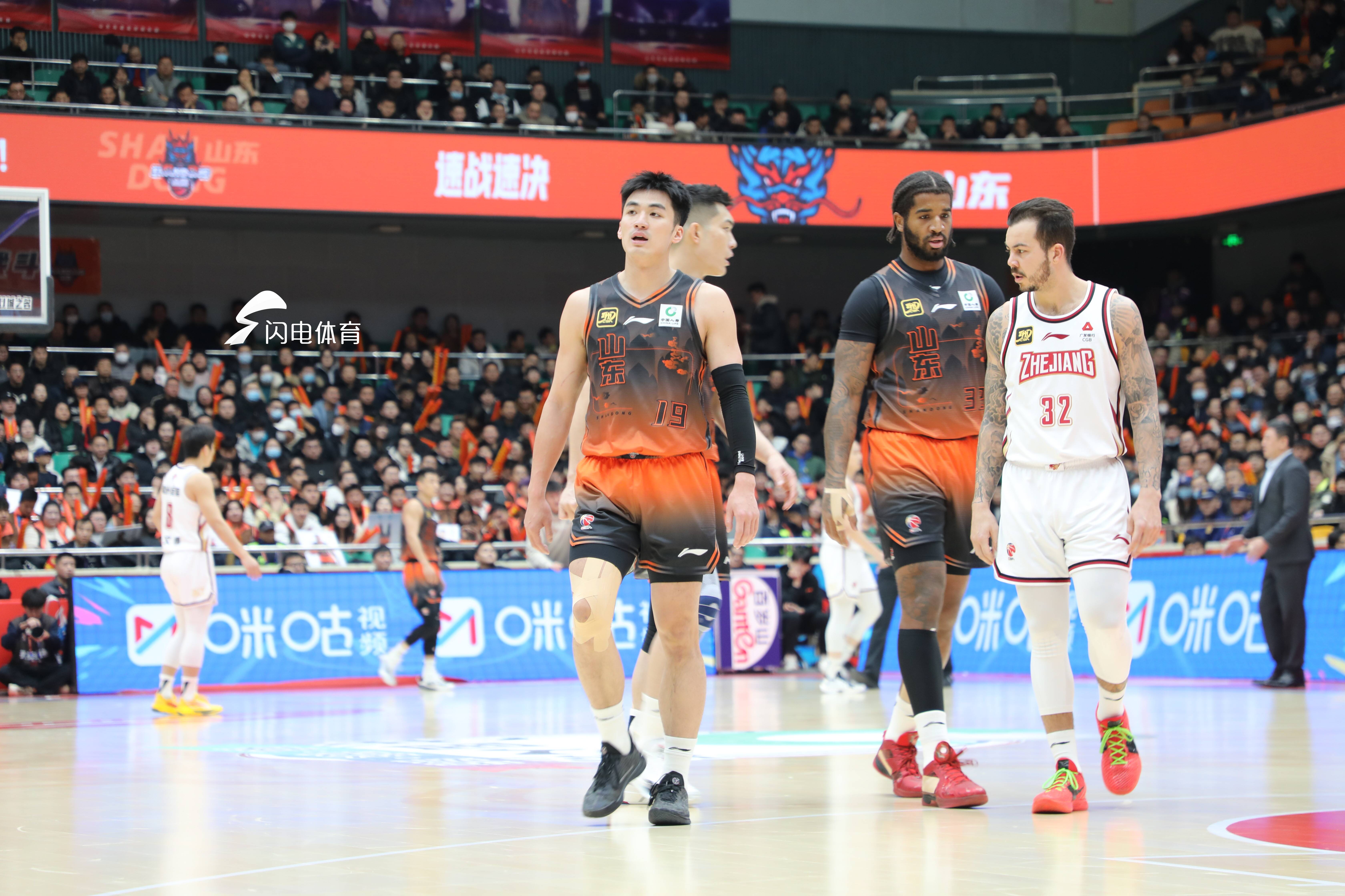 山东男篮展现团队力量,取得胜利的简单介绍 山东男篮展现团队力量,取得胜利的简单介绍