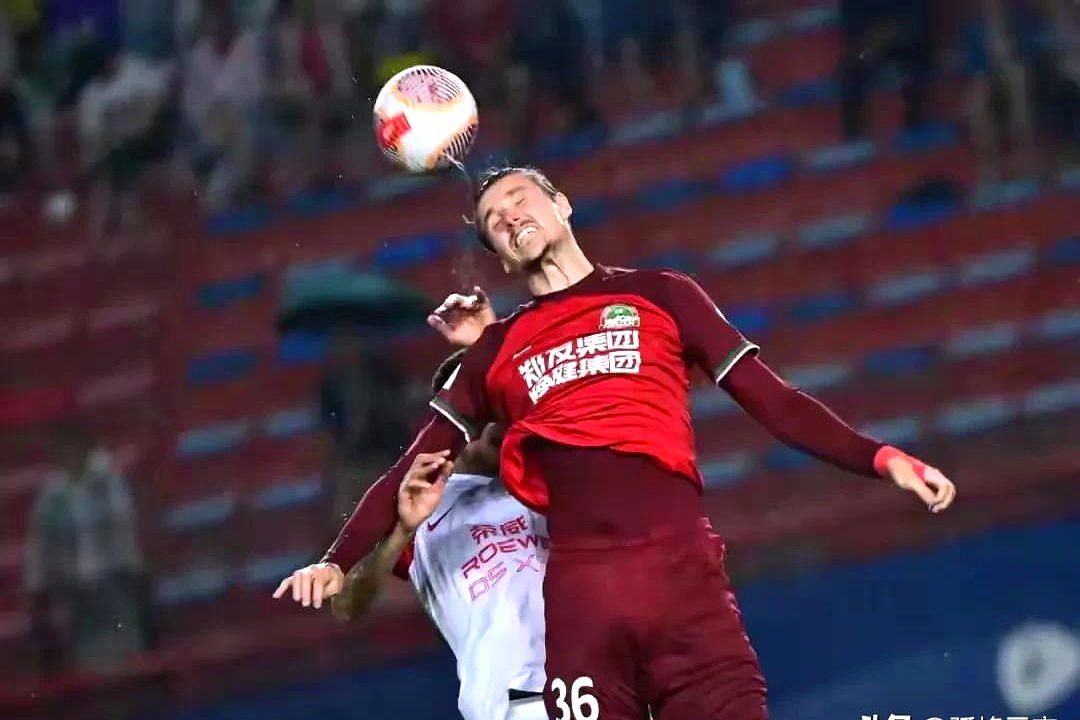 关于水晶宫前锋突破射门得手,保持稳定表现的信息 关于水晶宫前锋突破射门得手,保持稳定表现的信息