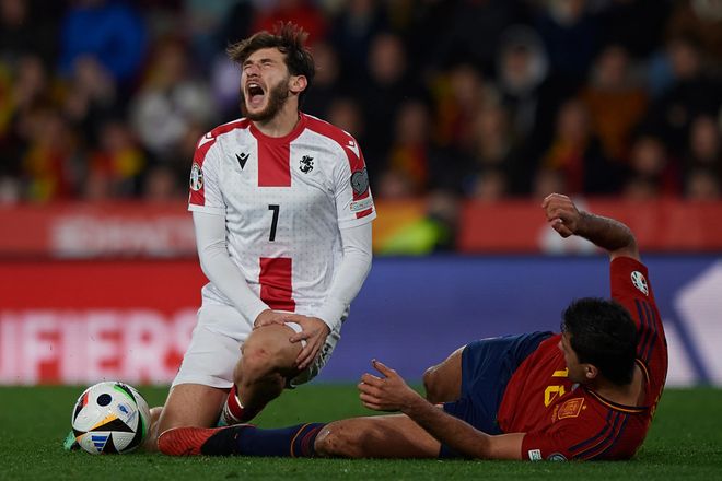 波兰胜瑞士,锁定欧洲大赛小组第一晋级的简单介绍 波兰胜瑞士,锁定欧洲大赛小组第一晋级的简单介绍