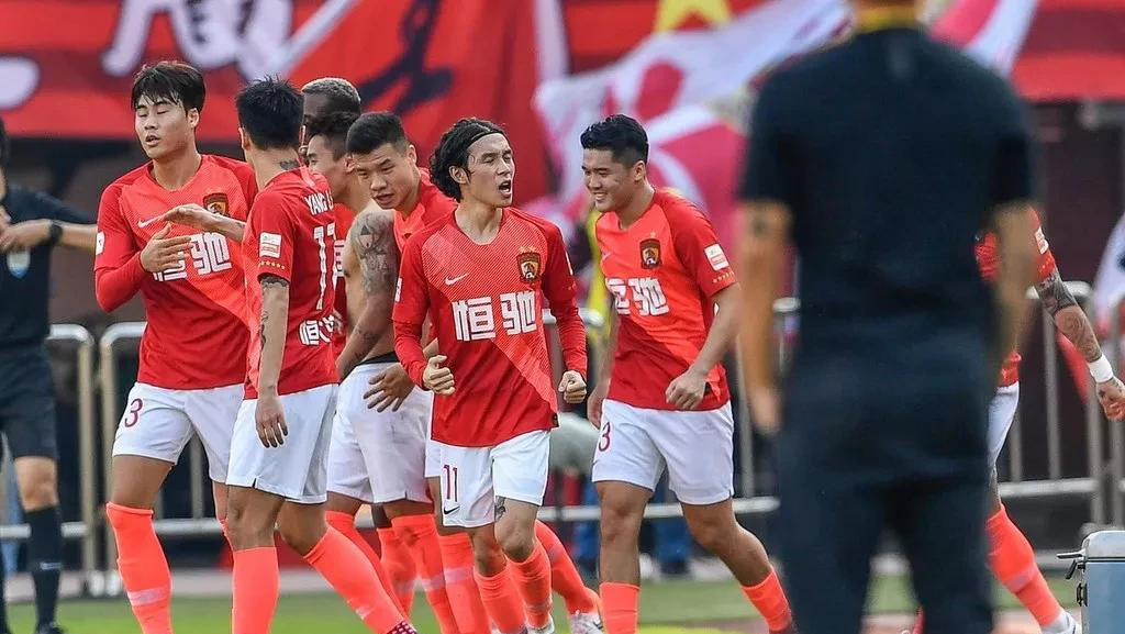 广州队遭受三连败，危机四伏的简单介绍