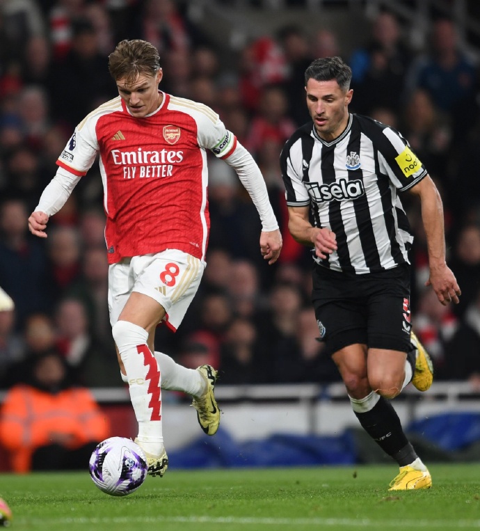 阿森纳主场憾负伯恩利,主教练表示球队必须反思未雨绸缪的简单介绍 阿森纳主场憾负伯恩利,主教练表示球队必须反思未雨绸缪的简单介绍