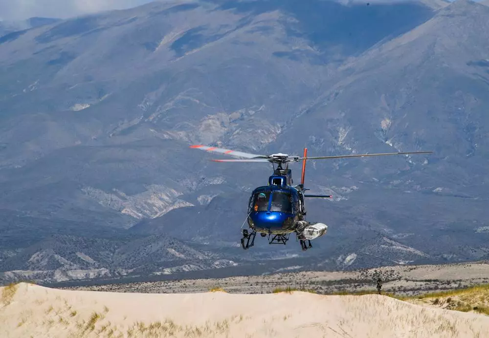 关于江苏苏宁遭遇麻烦，教练组紧急调整阵容的信息