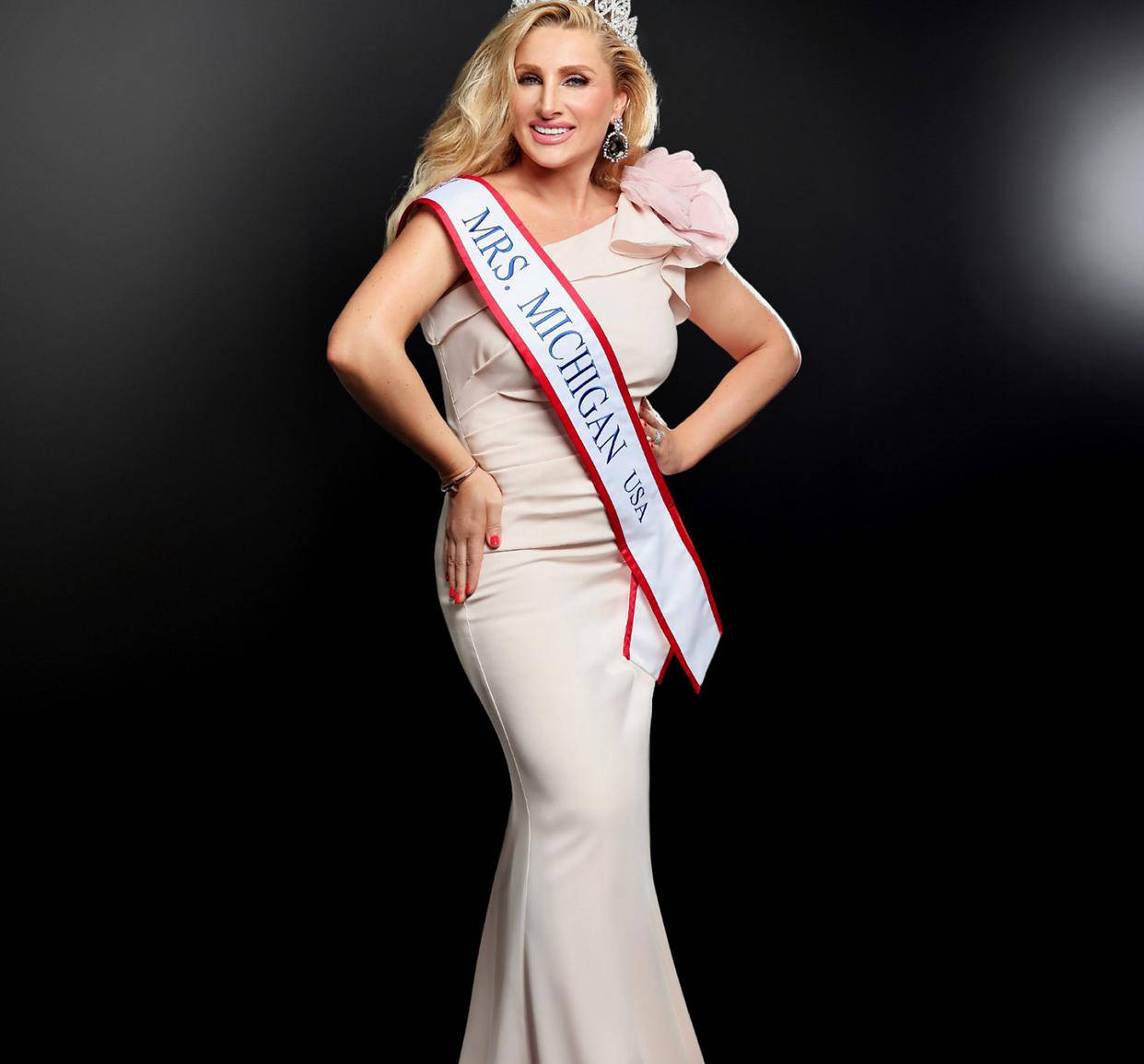 瑞典选手斩获体操冠军，动作优美精准的简单介绍