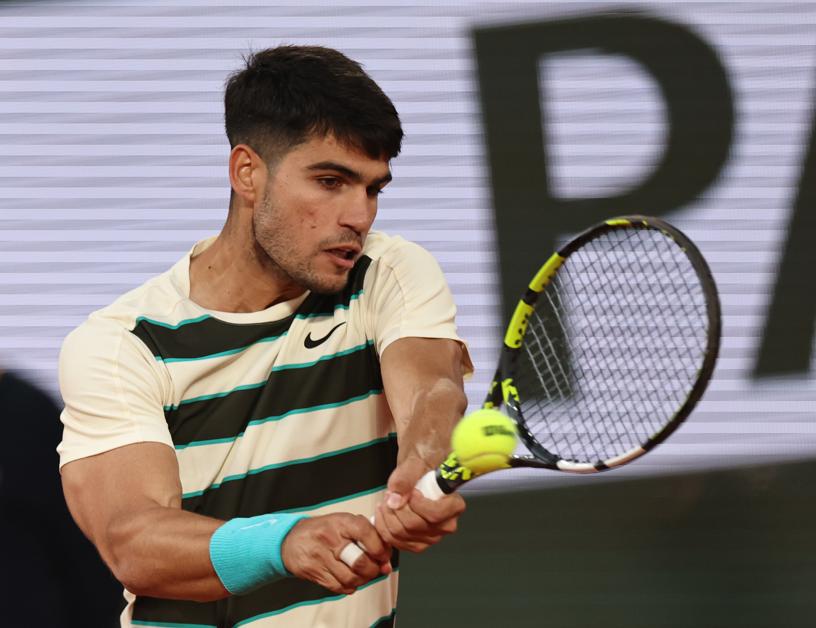 关于欧洲网球队绝杀法国网球队，阿尔卡拉斯统治全场的信息