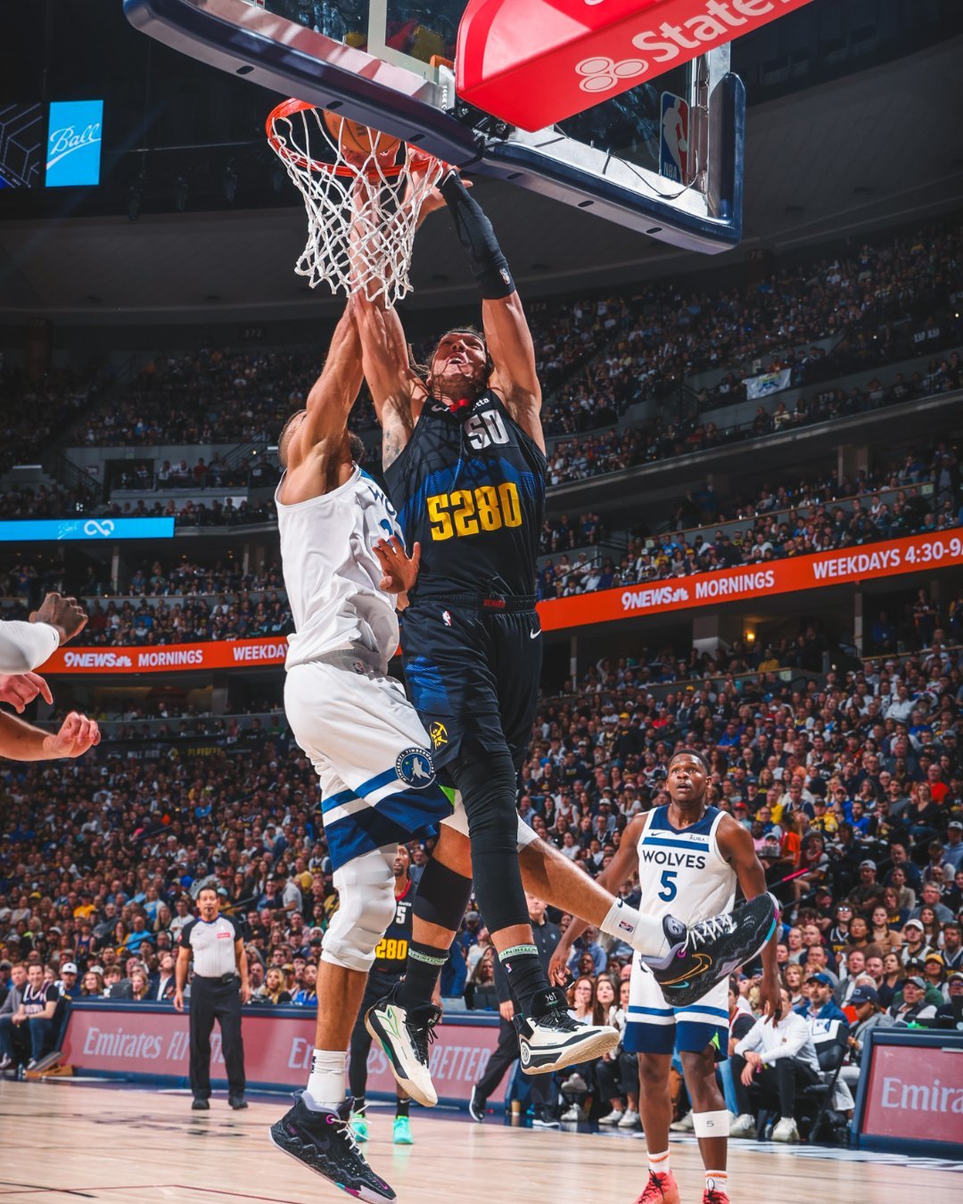 凯尔特人碾压奇才，约基奇送出助攻