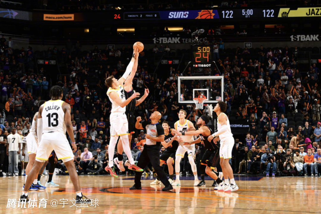 国王翻盘马刺，布克点燃赛场