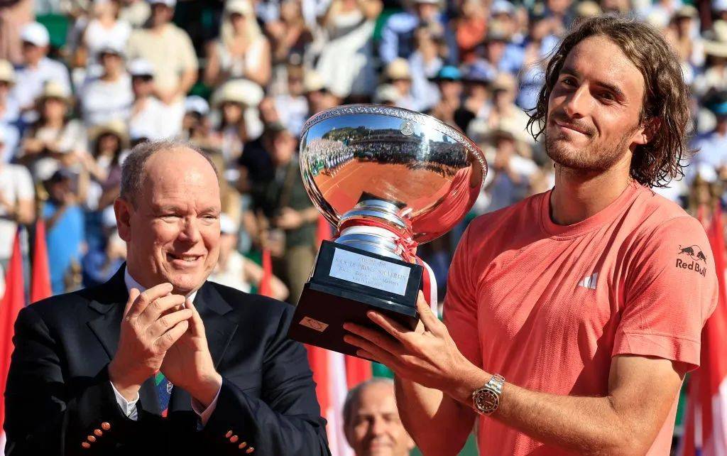 关于蒙特卡洛大师赛力克法网，西西帕斯刷新纪录的信息