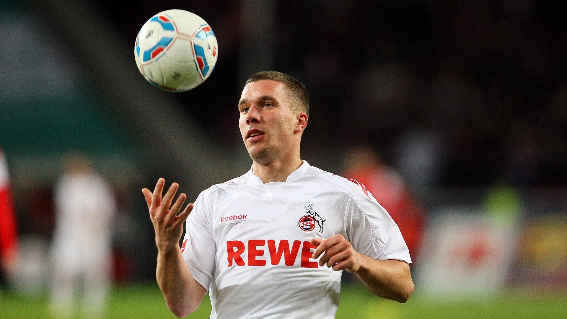 当东方力量终结红黑王朝,加克波在F1街道赛的接管时刻