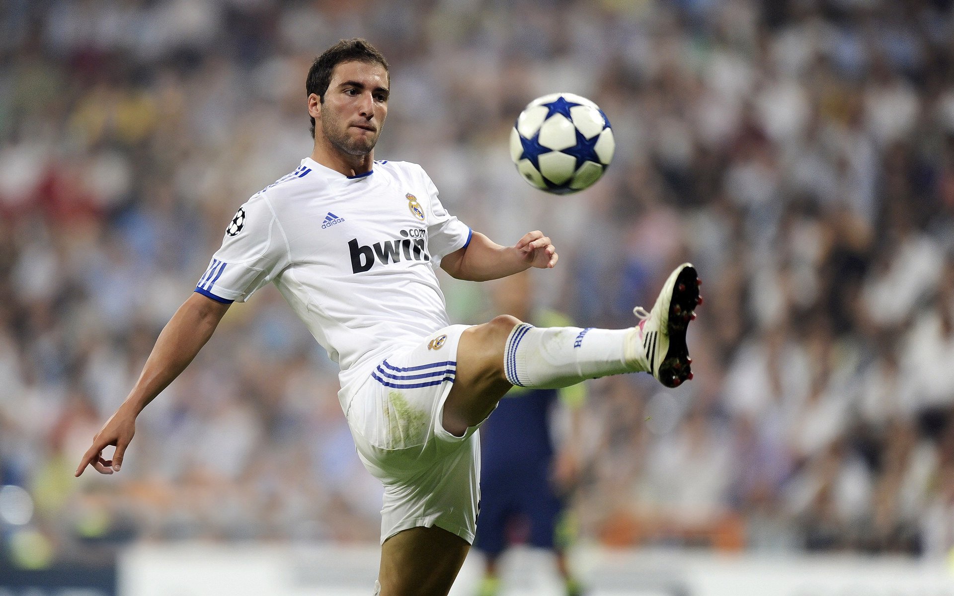 孔德状态火热导演完胜，葡萄牙新星闪耀力压尤文传奇